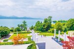 Der Olympische Park am Ufer des Genfer Sees