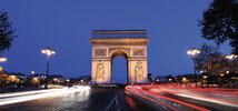 Arc de Thriomphe in Paris bei Nacht