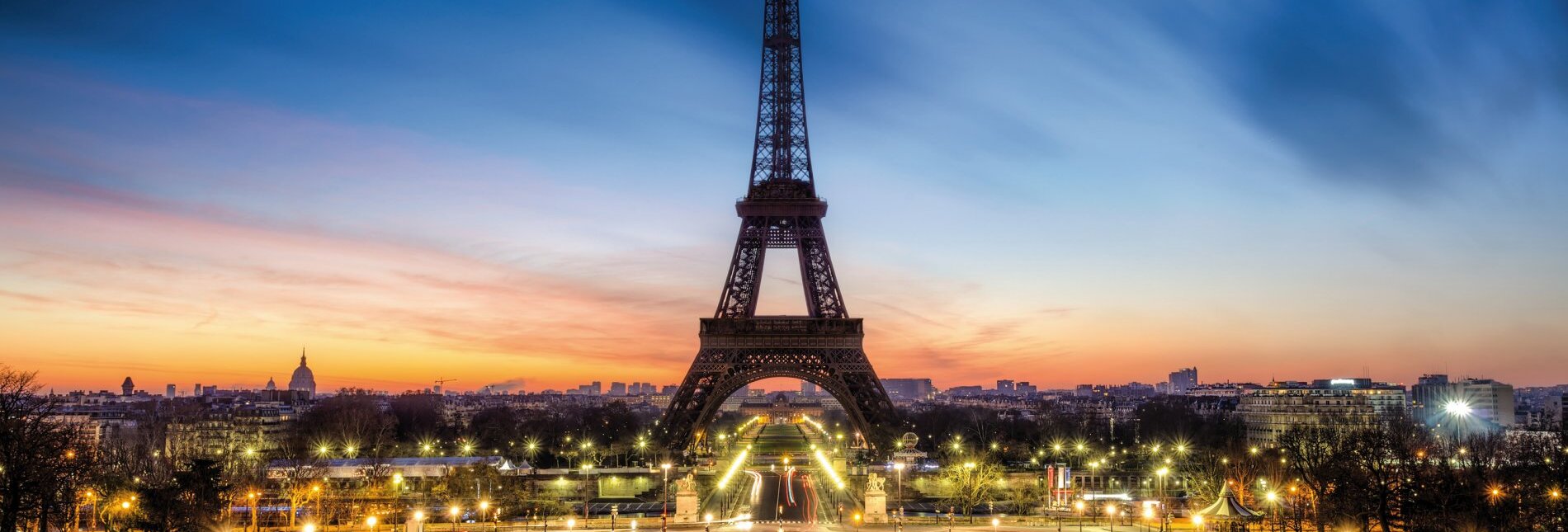 Abendstimmung am Eiffelturm in Paris
